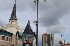 Landscaping areas at three stations, as well as Kiev and Paveletskaya Station, Moscow