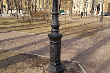 Square on Kamennoostrovsky pr., St. Petersburg. 2016