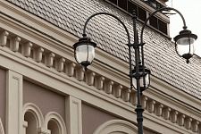 Landscaping areas at three stations, as well as Kiev and Paveletskaya Station, Moscow