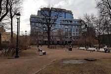 Square on Kamennoostrovsky pr., St. Petersburg. 2016