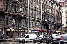 Artistic lights on Vosstaniya Street. 2015
