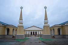 konnyy-kompleks-moskino-v-p-krasnopakhorskoe