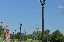 Park on the coastal street in St. Petersburg