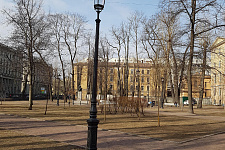 Square on Kamennoostrovsky pr., St. Petersburg. 2016