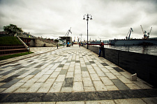 Lighting equipment delivery as part of the restoration work on the sea front of the bay "Golden Horn", Vladivostok