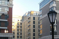 Elite residential complex now serving "Four Suns" in Moscow