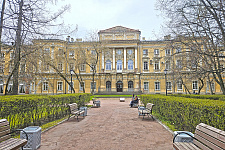 Saint-Petersburg, 2024, old garden