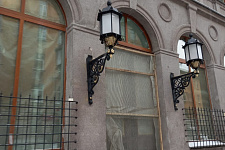 Restoration of sconces on FLOUR side street in St. Petersburg, 2021