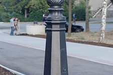 Cast-iron lanterns in Yekaterinburg