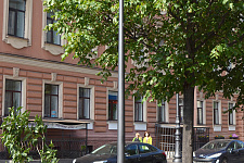 pamyatnik-aleksandru-bloku-na-ul-dekabristov-2023g
