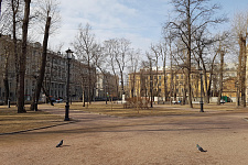 Square on Kamennoostrovsky pr., St. Petersburg. 2016