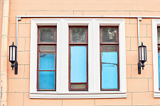 Sconces on Tverskoy Boulevard in Moscow